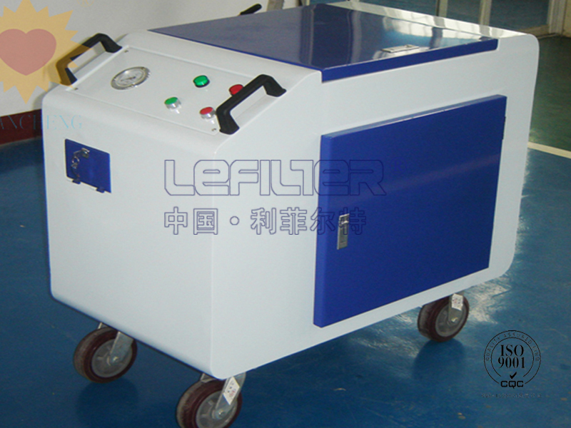 LYC-32C-箱式移動濾油機